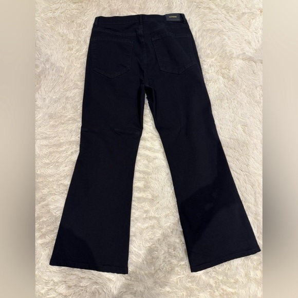 Express High Rise Flared jeans - Picture 2 of 6